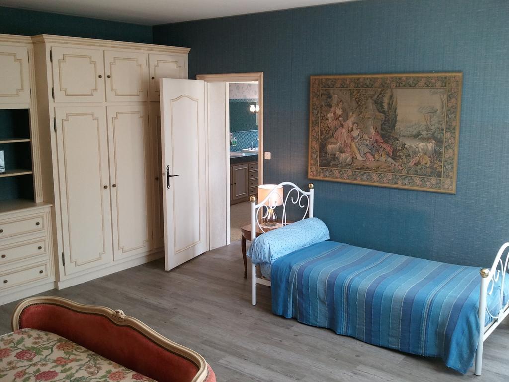 Mas Du Trezon Bed and Breakfast Σολέ Εξωτερικό φωτογραφία